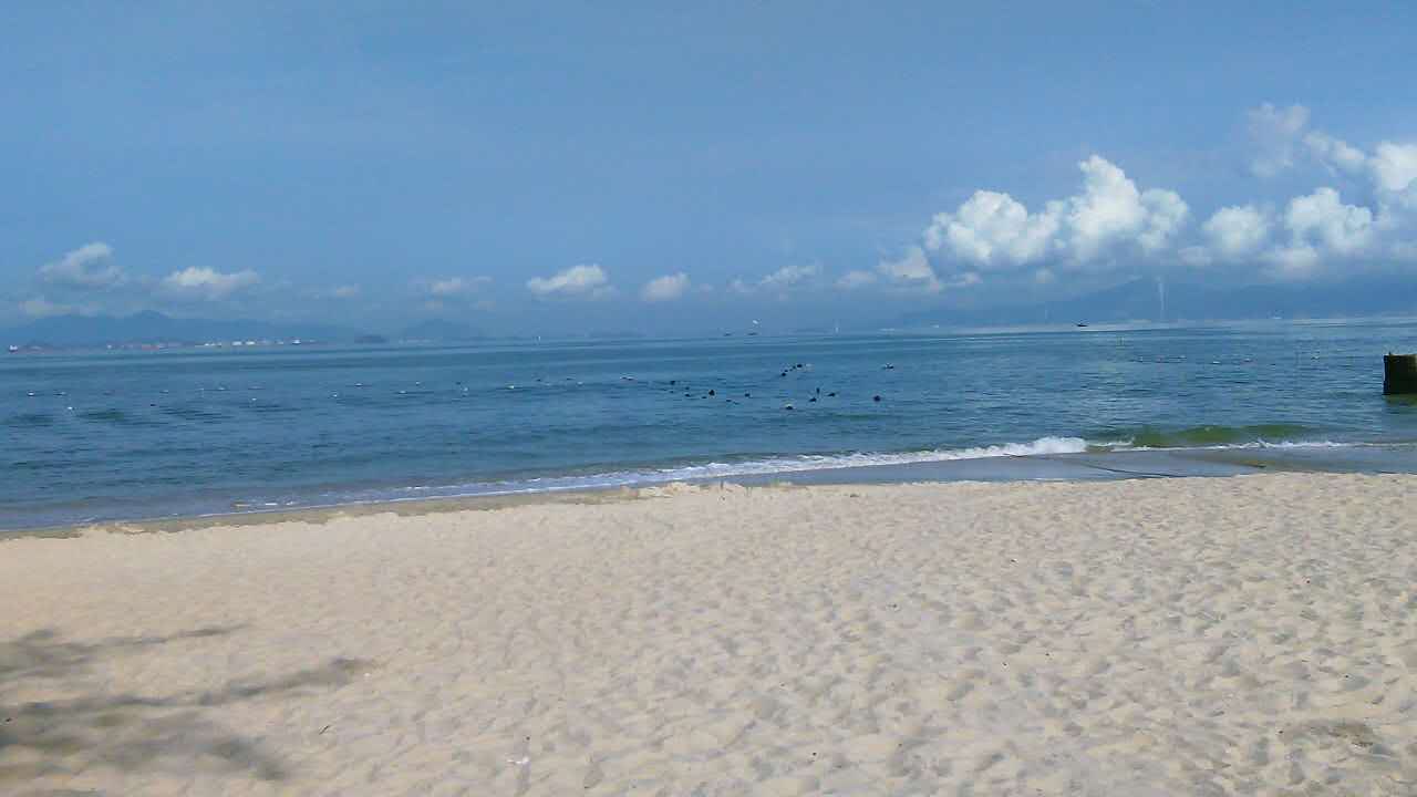 小周《海、天、沙滩》