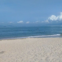 小周《海、天、沙滩》